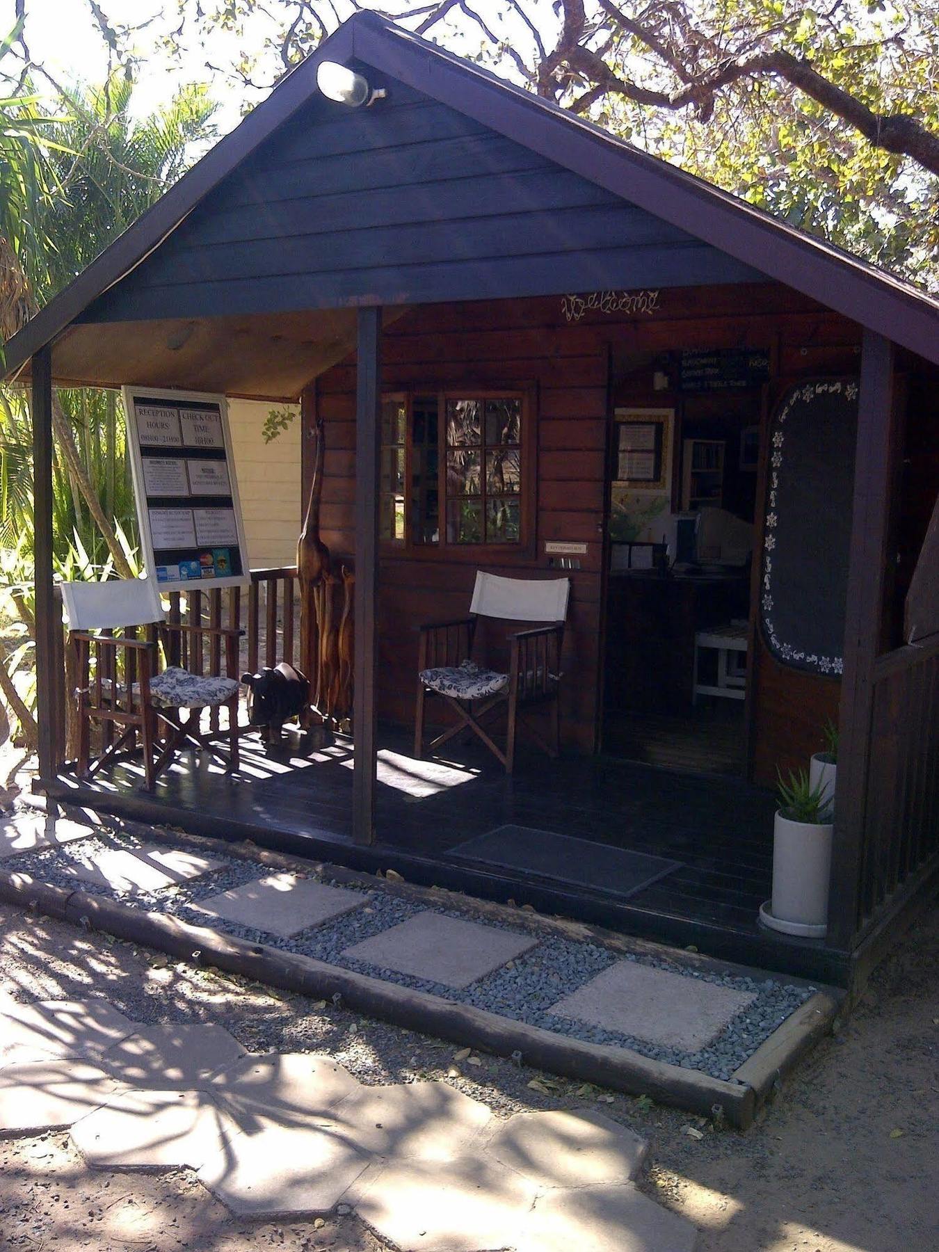 מלון שלושלואי Isinkwe Backpackers Bushcamp מראה חיצוני תמונה