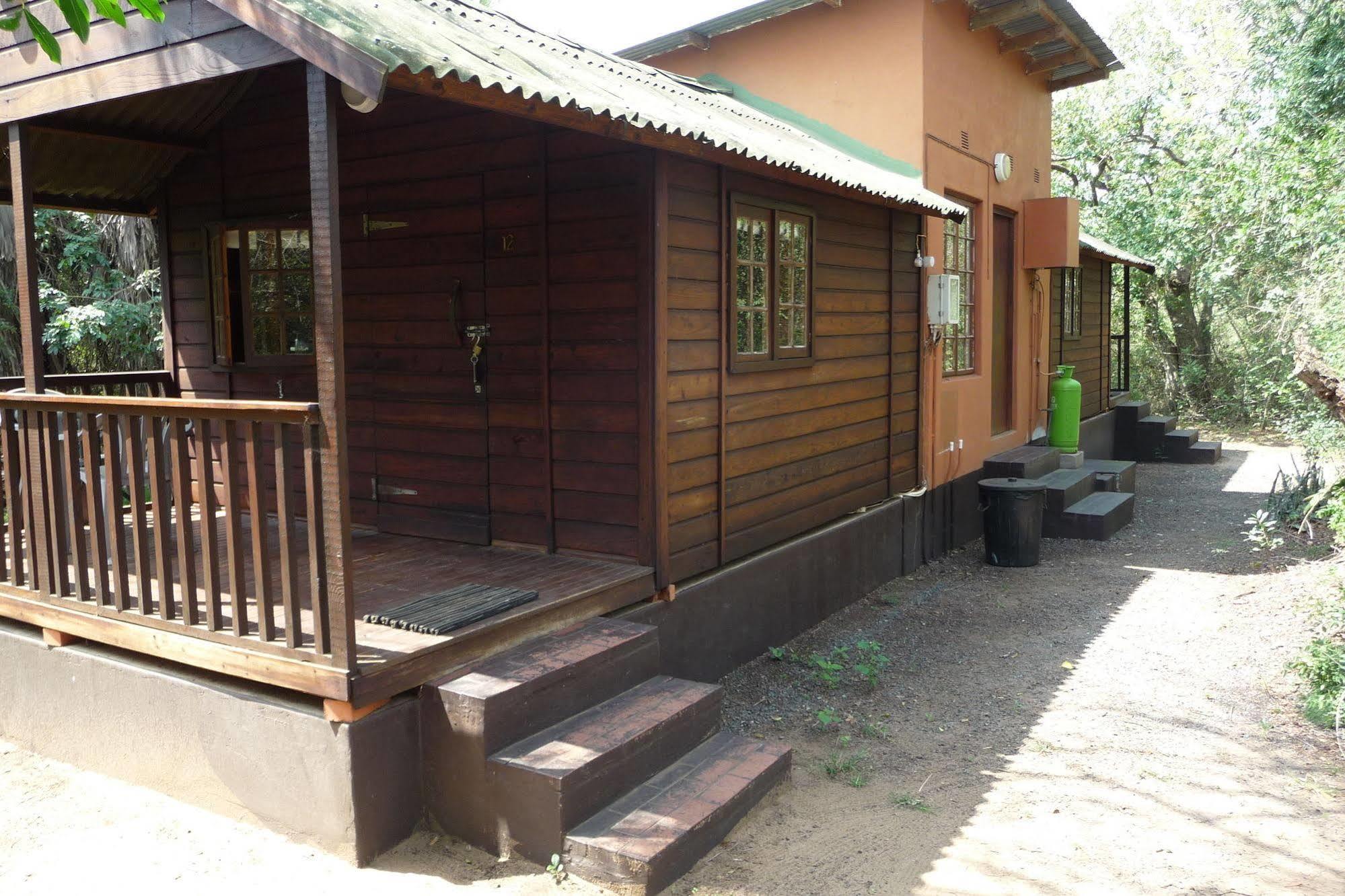 מלון שלושלואי Isinkwe Backpackers Bushcamp מראה חיצוני תמונה